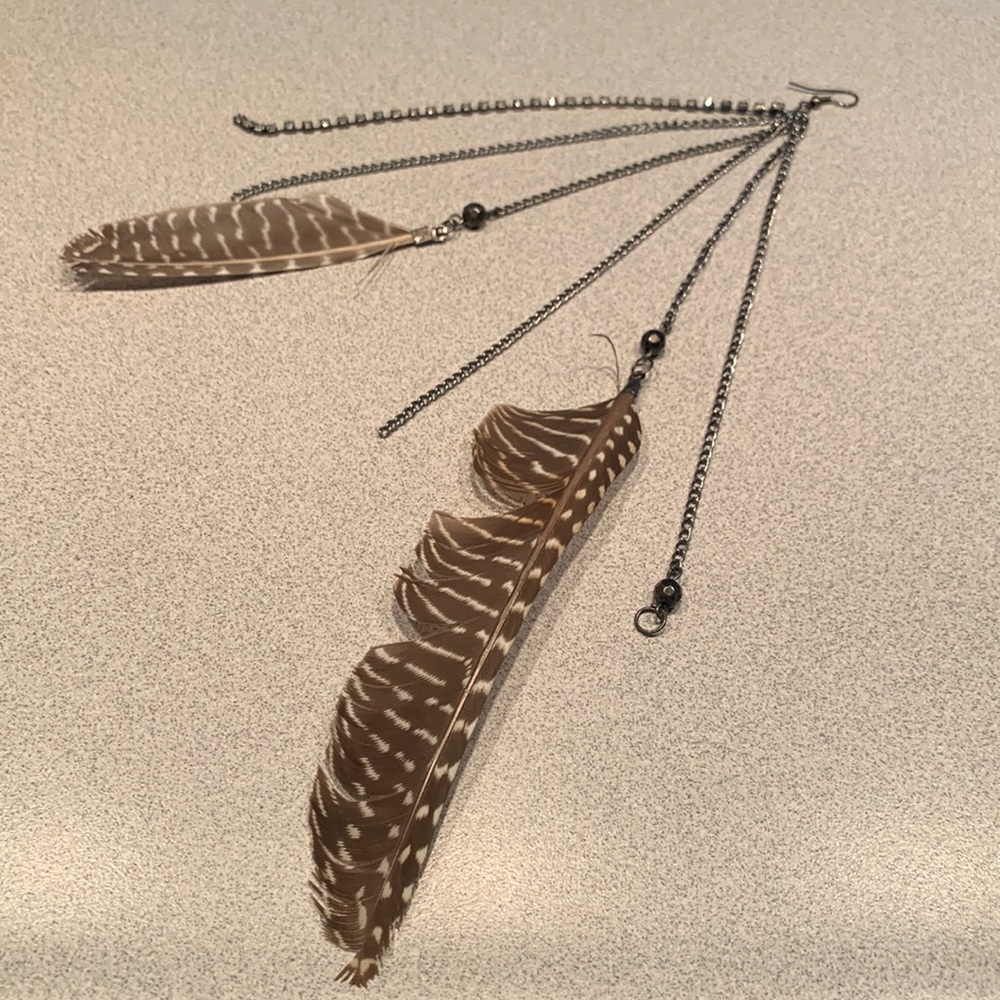 Long Feather and Rhinestone with Bead Chains Pierced Earring